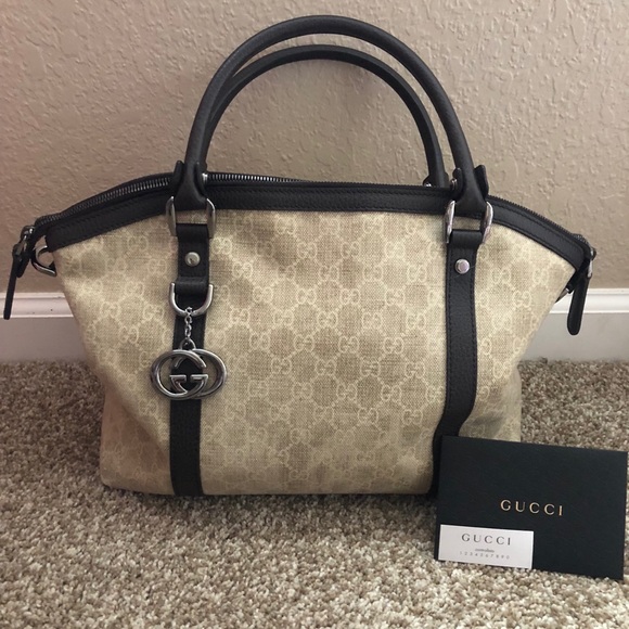 Gucci Handbags - Gucci handbag *brand new*